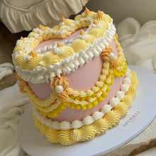 Load image into Gallery viewer, HEART Vintage Cakes