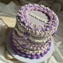 Load image into Gallery viewer, ROUND Vintage Cakes