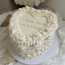 Load image into Gallery viewer, LUXE Pearl HEART Vintage Cakes (white on white)