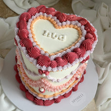 Load image into Gallery viewer, HEART Vintage Cakes