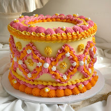Load image into Gallery viewer, ROUND Vintage Cakes