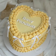 Load image into Gallery viewer, HEART Vintage Cakes