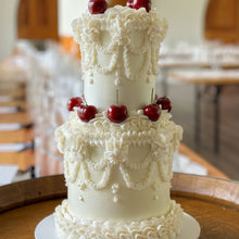 Load image into Gallery viewer, 2-Tier VINTAGE ROUND Cakes (18-62 pax)