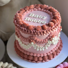 Load image into Gallery viewer, ROUND Vintage Cakes