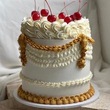 Load image into Gallery viewer, ROUND Vintage Cakes