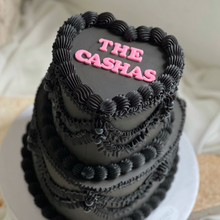 Load image into Gallery viewer, 2-Tier Heart Vintage Cake