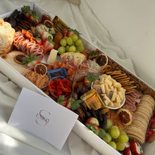 Load image into Gallery viewer, Graze | Large