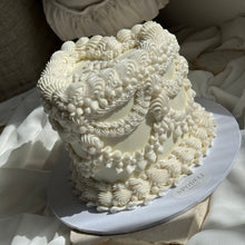 Load image into Gallery viewer, Vintage LUXE Pearl HEART Cakes⎟white on white
