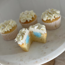 Load image into Gallery viewer, Gender Reveal Cupcakes (6)
