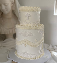 Load image into Gallery viewer, 2-Tier Ornate Round Vintage Cake
