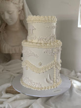 Load image into Gallery viewer, 2-Tier Ornate Round Vintage Cake
