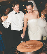 Load image into Gallery viewer, Grand Tiramisu Dessert Cake
