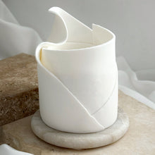 Load image into Gallery viewer, Close-up of Flame Mini Cake from Spodeli Mini Series showing soft curves and flowing texture
