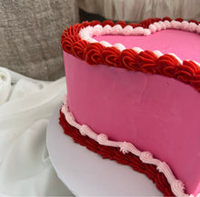 Load image into Gallery viewer, SWEETHEART Vintage Cake 7” (15 pax)
